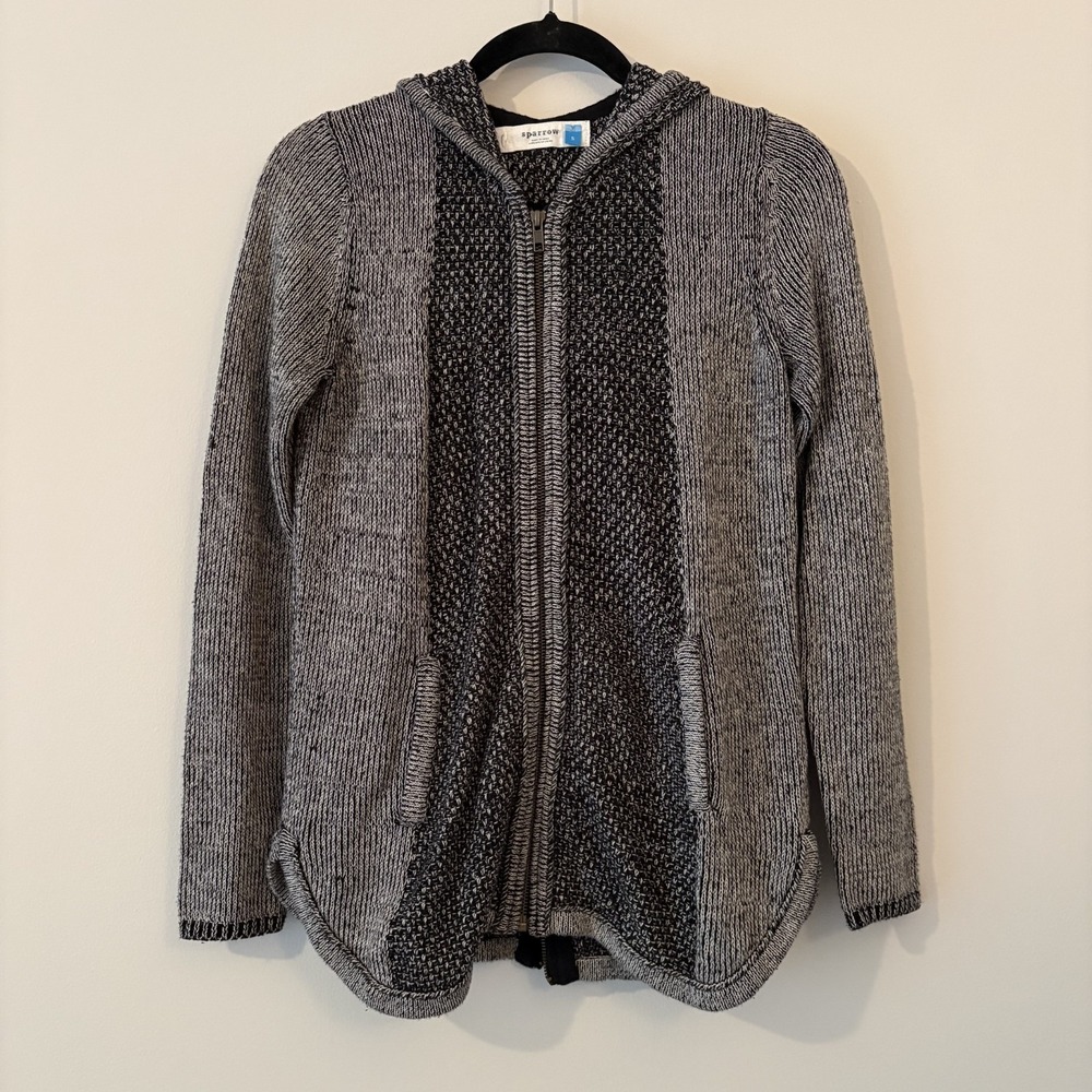 Sparrow Knit Full Zip Long Hoodie Size S Minimalist Casual Cozy Travel Pockets